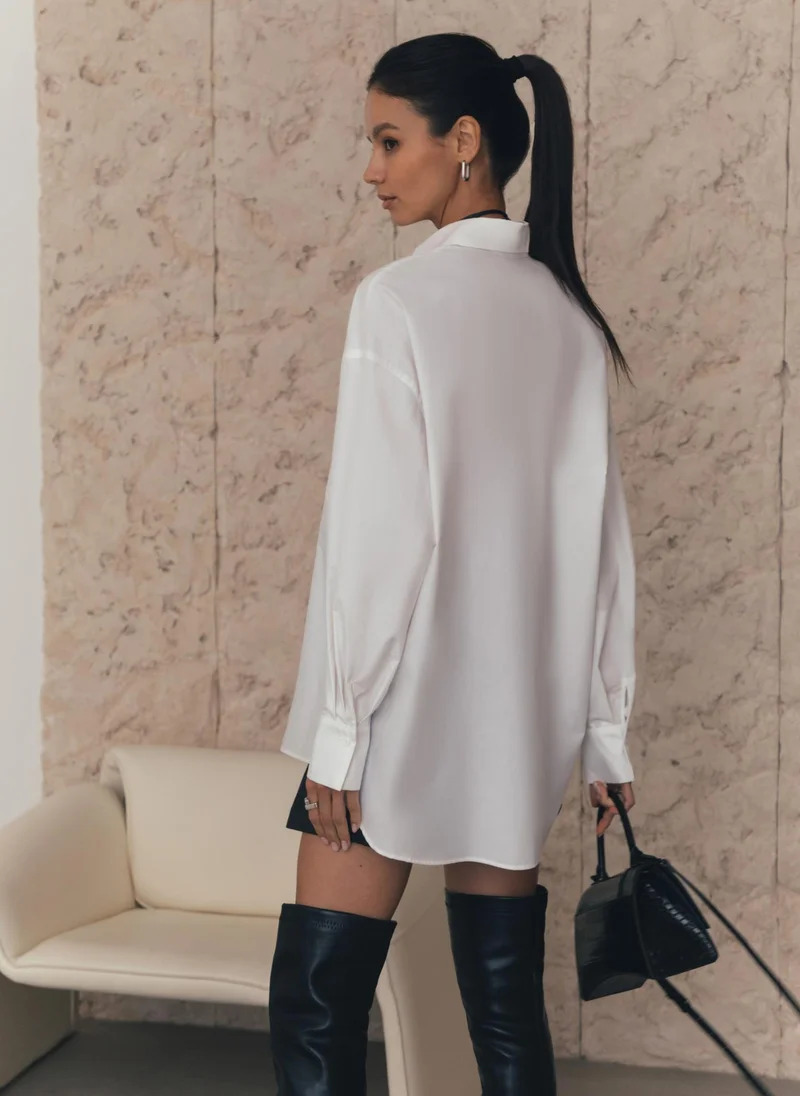 Lichi Oversized straight t-shirt with a chest pocket